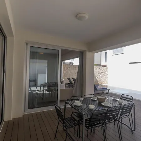 4 Bed With Private Pool - Brand New Villa